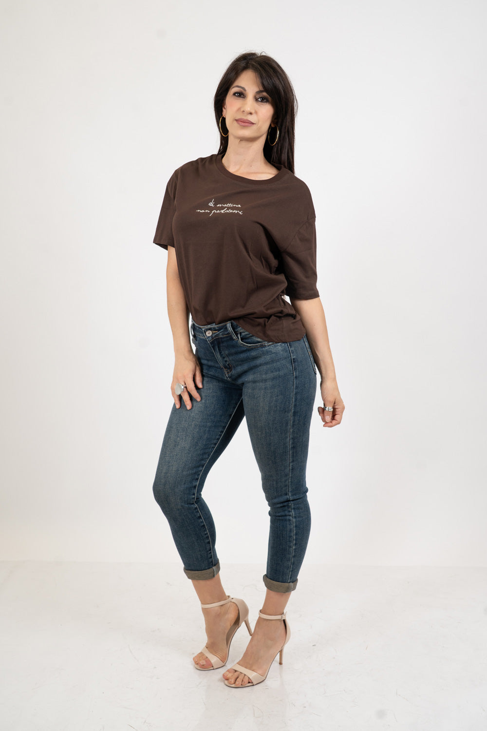 T-shirt scritta cotone “Di mattina...”.