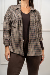 modella indossando Camicia Rivington Harlow colore