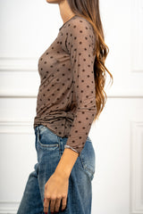modella indossando Maglia Aveline colore