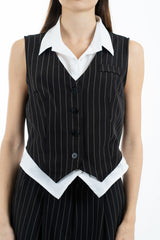 modella indossando Gilet gessato con camicia incorporata in cotone colore Nero Unica