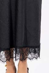 Gonna Satin Lace