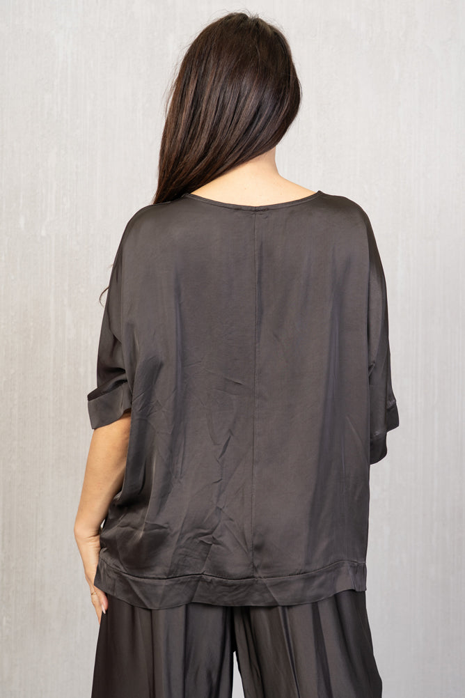 Maglia over viscosa e seta scollo a V