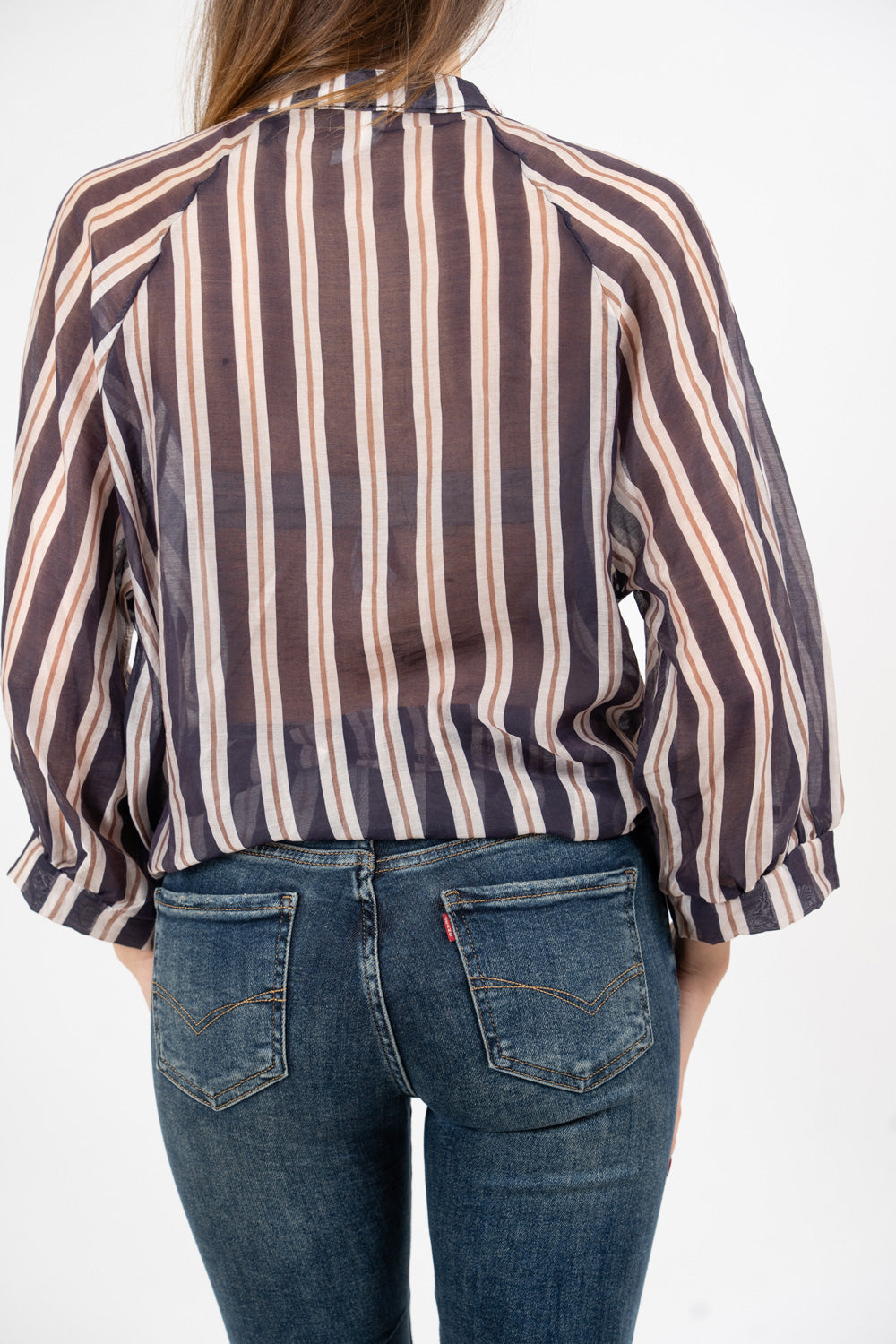 Camicia ampia rigata in lyocell velato.