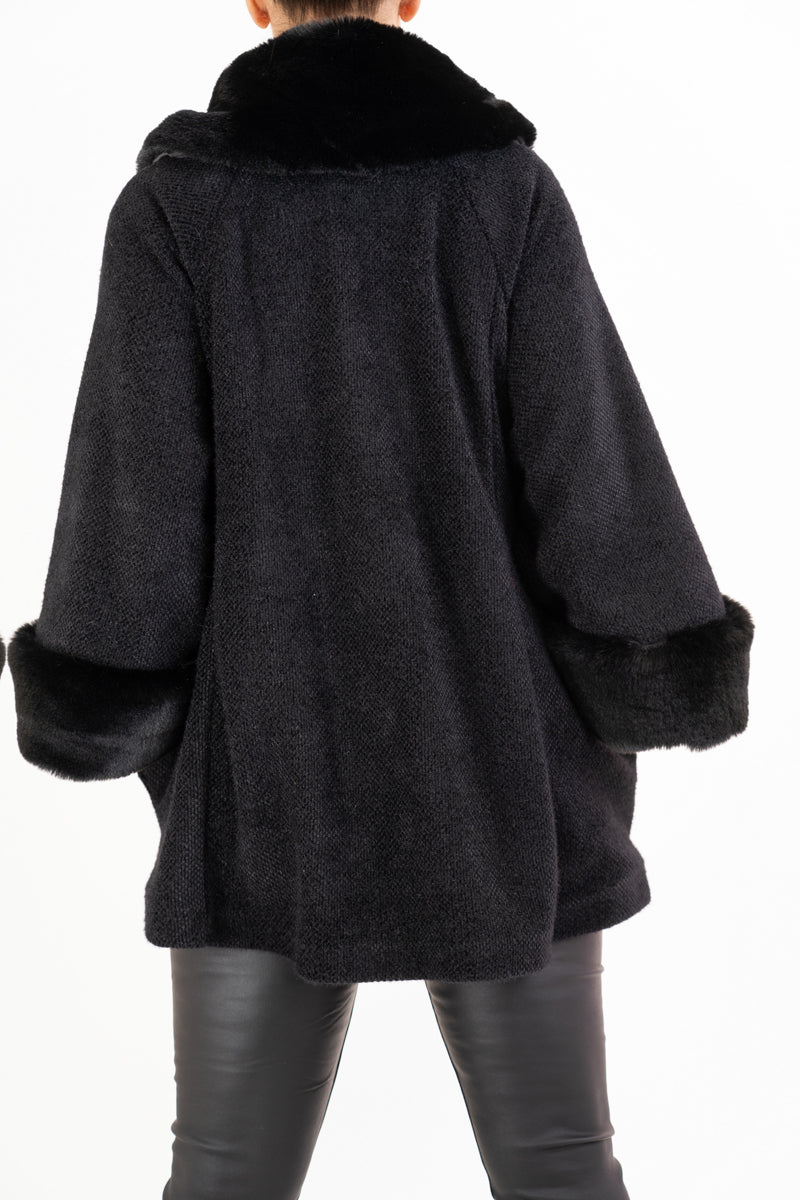 Mantella Velvet Fur in chenille con collo in eco pelliccia