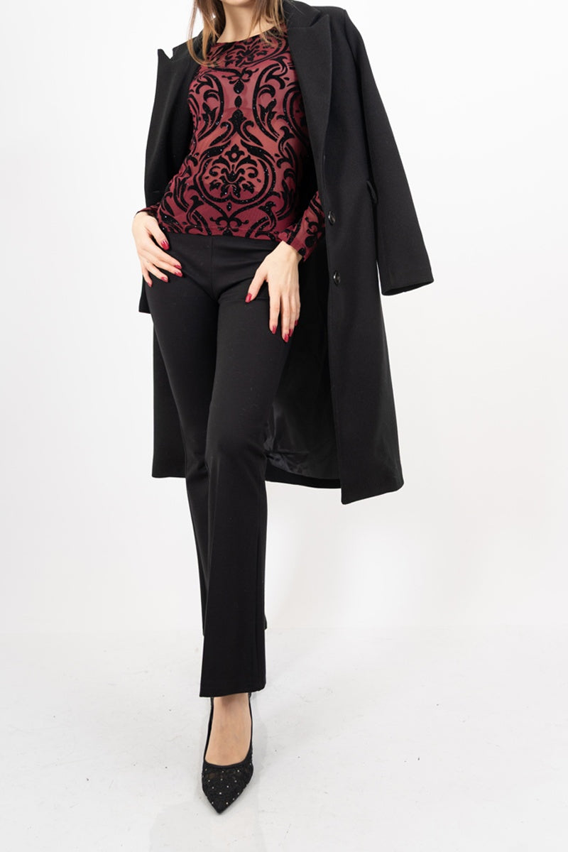 modella indossando Maglia rete VelvetLight colore