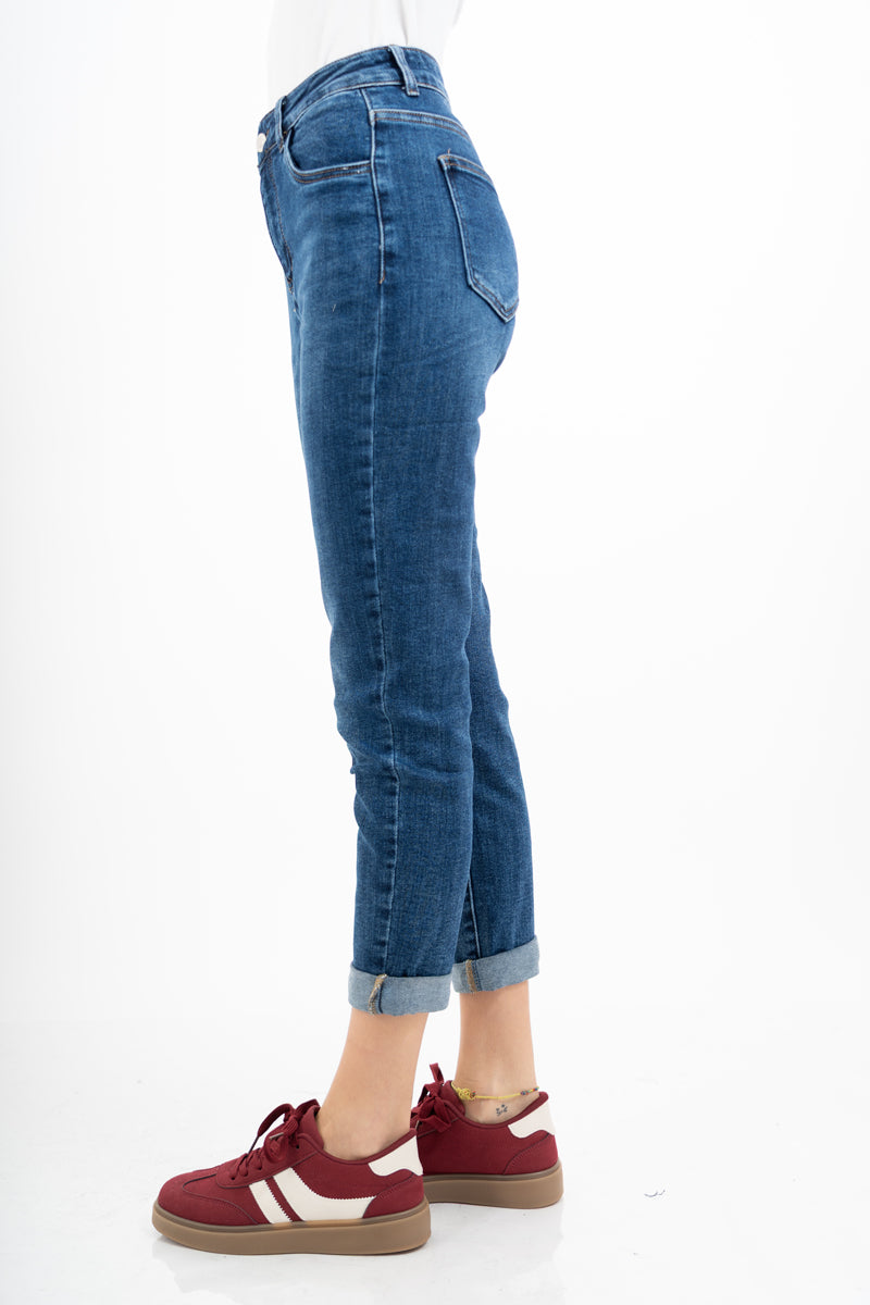 Jeans mom fit a vita alta lavaggio medio elasticizzato