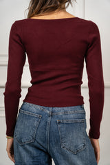 modella indossando Maglia Liora Drapé colore