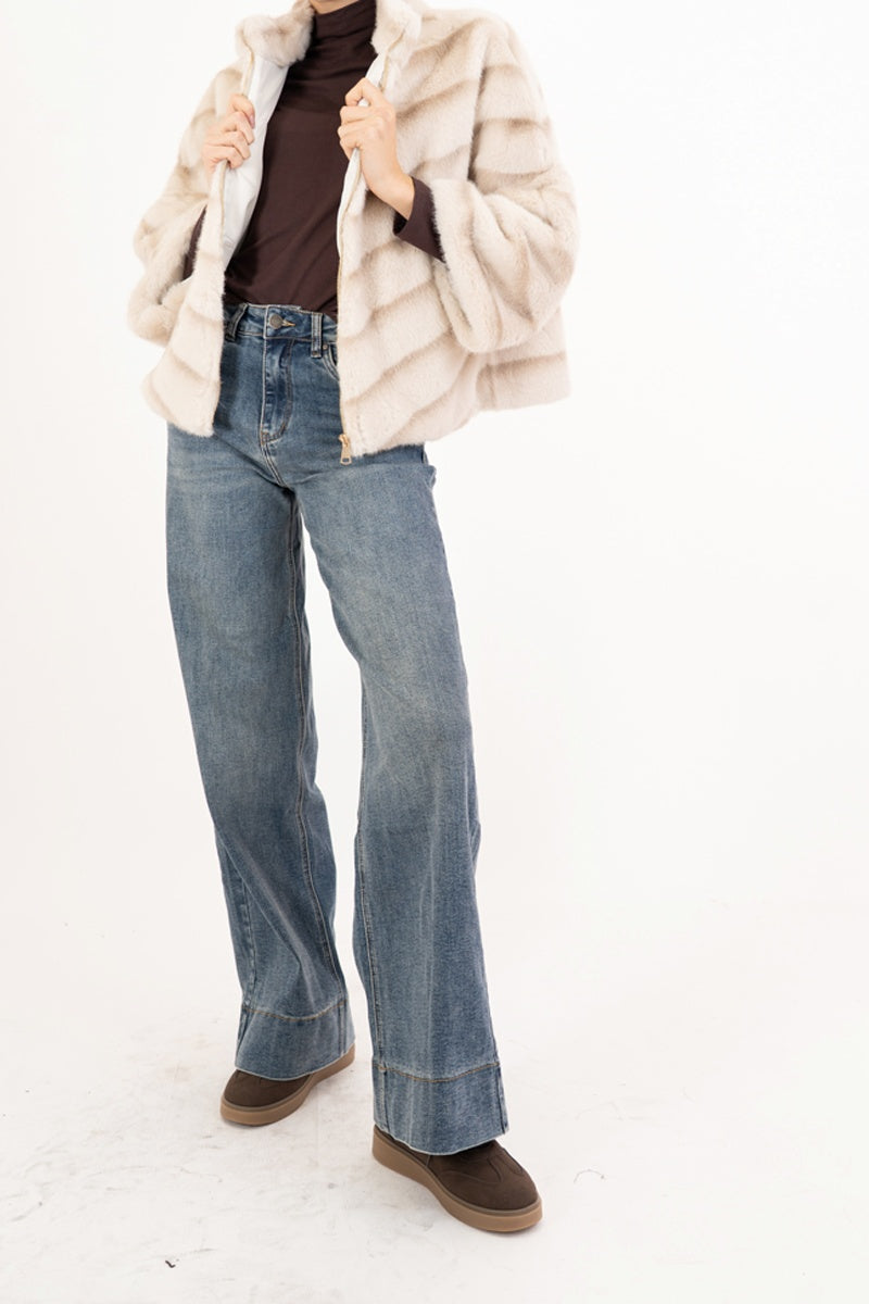 Pellicciotto Soft Stripes con zip dorata