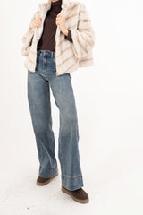 Pellicciotto Soft Stripes con zip dorata