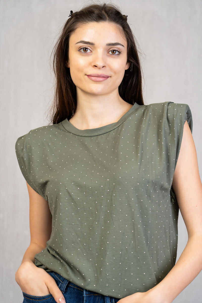 Maglia in viscosa con strass e giromanica ampio