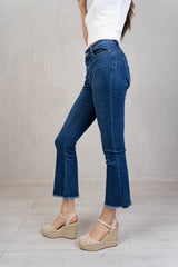 Jeans Bootcut Blu Scuro con Fondo Taglio Vivo