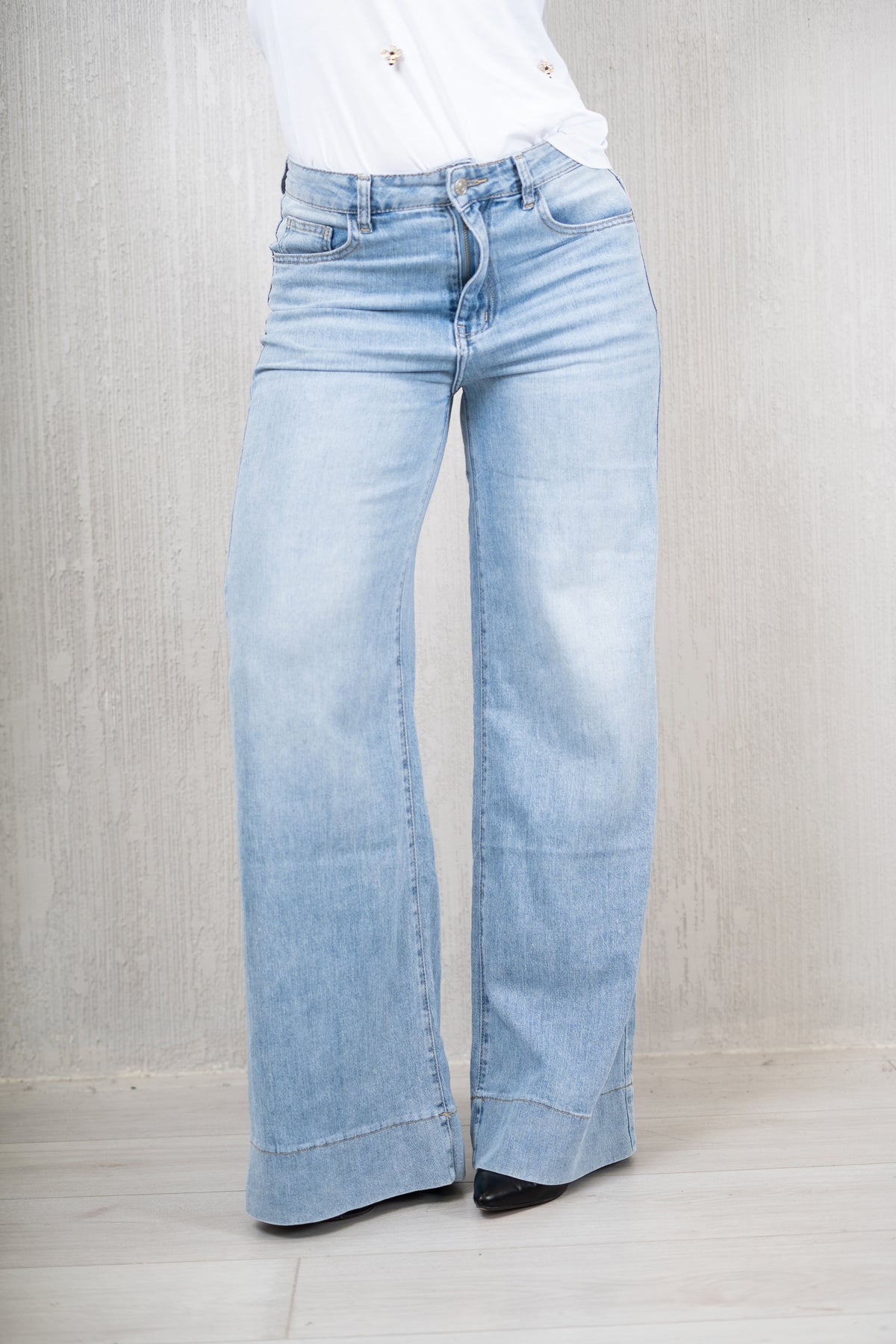 Jeans palazzo tela morbida lavaggio chiaro