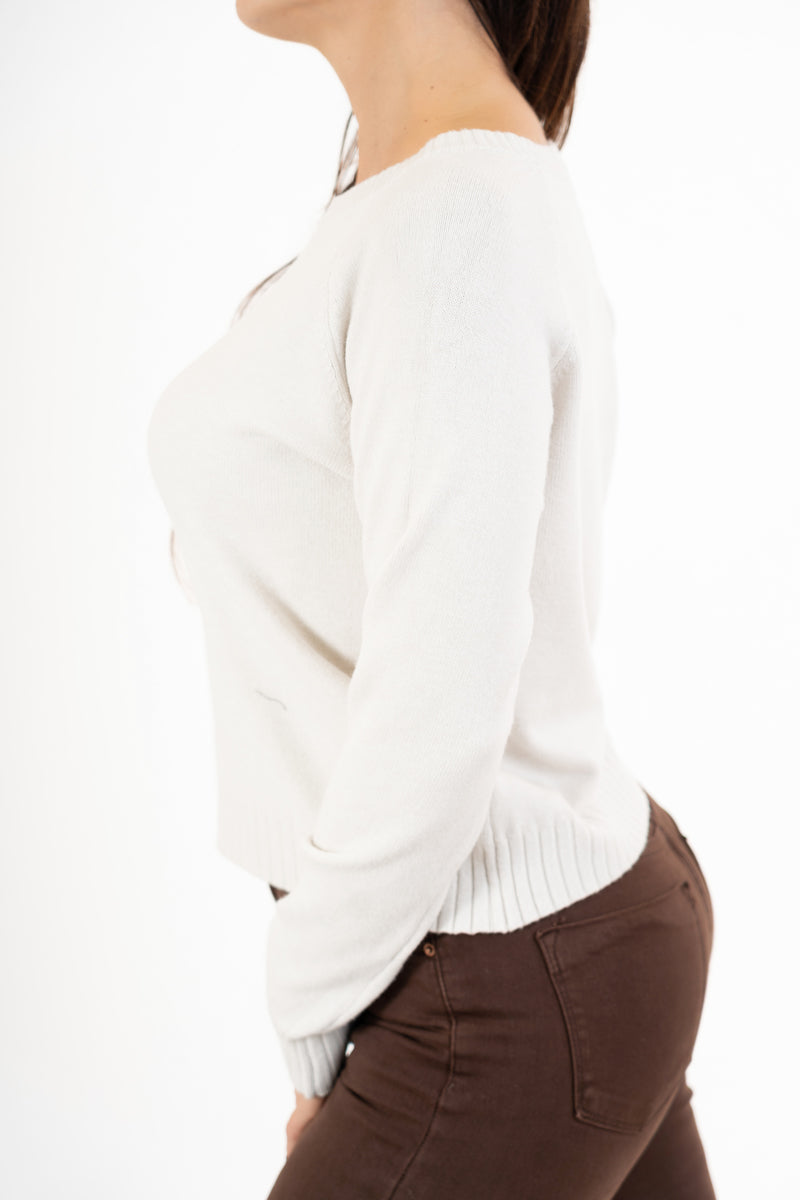 modella indossando Maglione sportivo con maniche raglan e bordo a coste colore