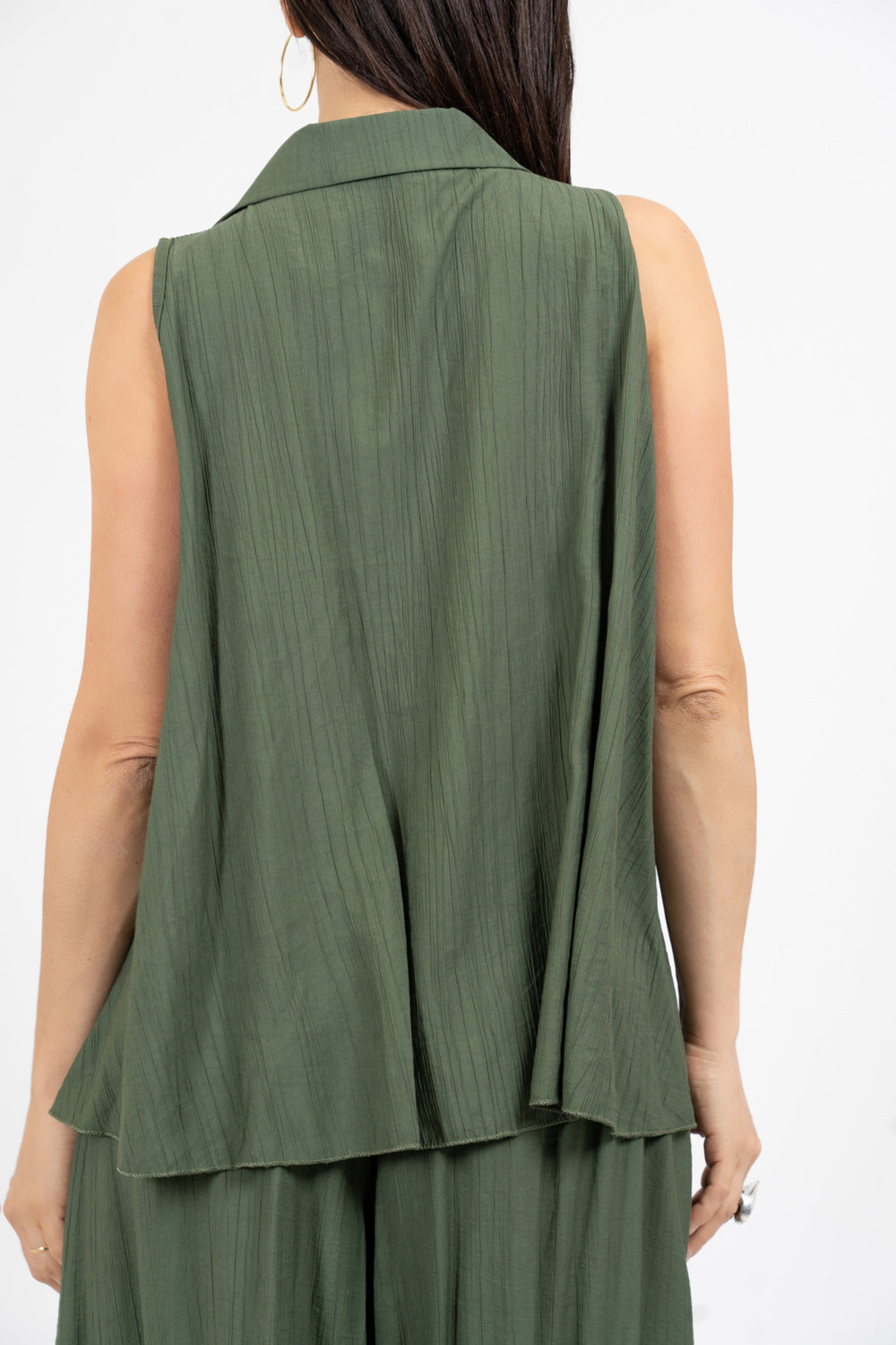 Camicia smanicata svasata in viscosa EasyWave no stiro con bottoni