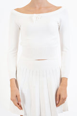 Maglia crop off-shoulder con laccio