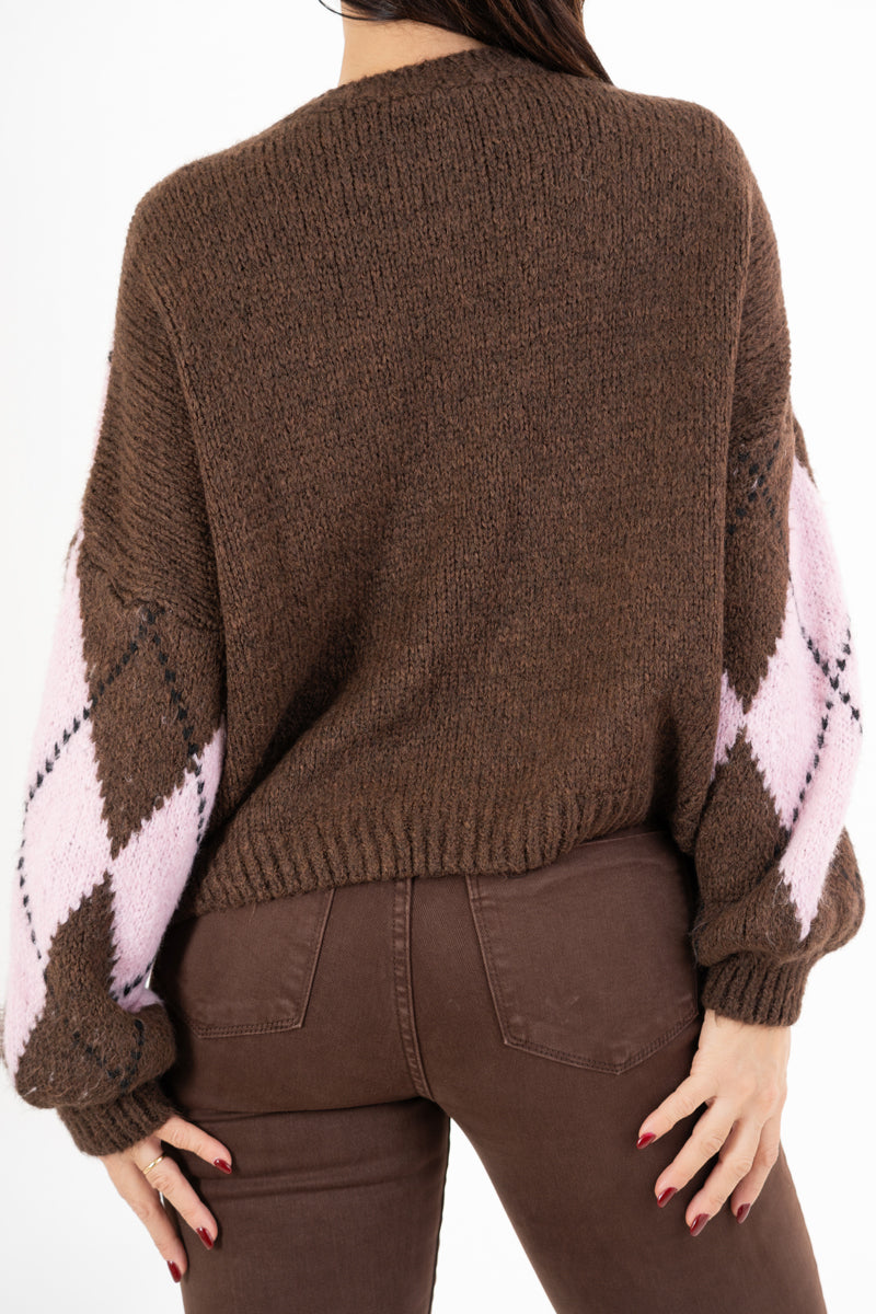 modella indossando Maglione fantasia SoftArgyle in misto lana colore