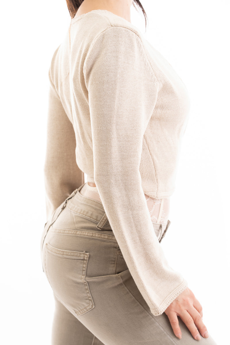 modella indossando Copri spalle scalda-cuore donna in filato misto modal colore