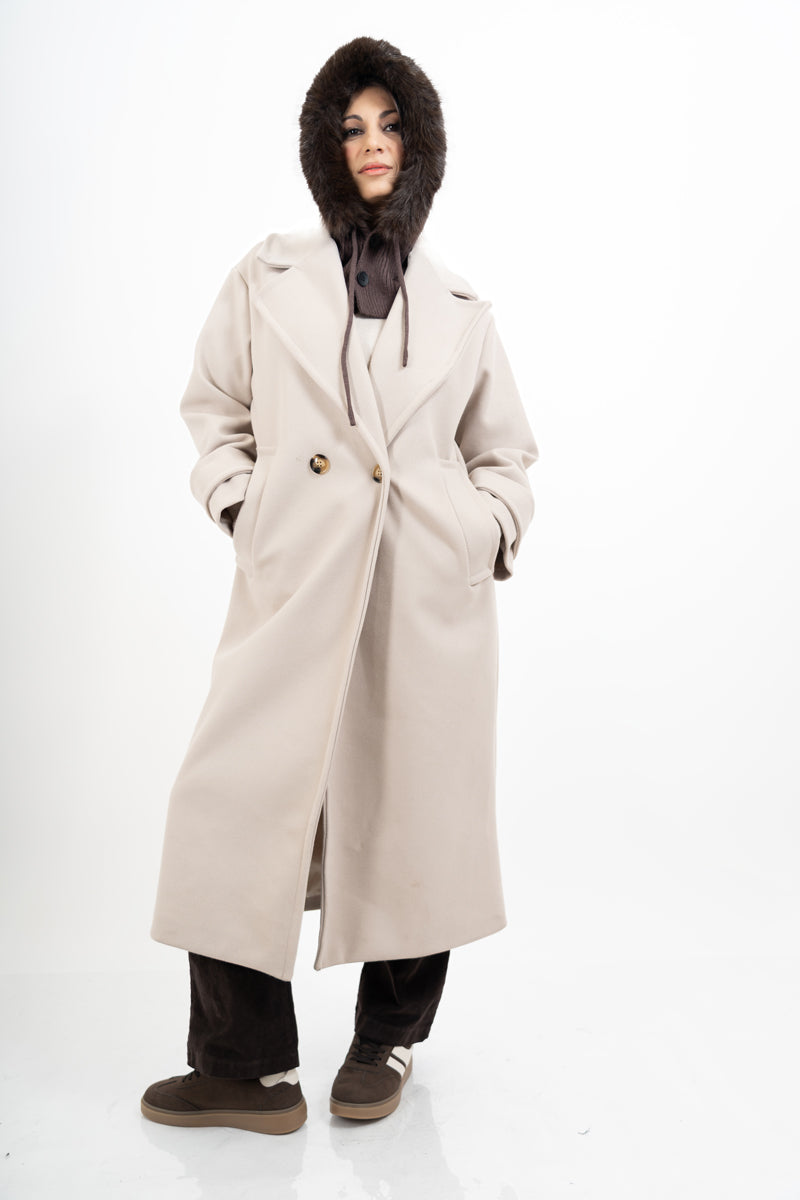 Cappotto lungo in panno doppio petto con martingala ai polsi