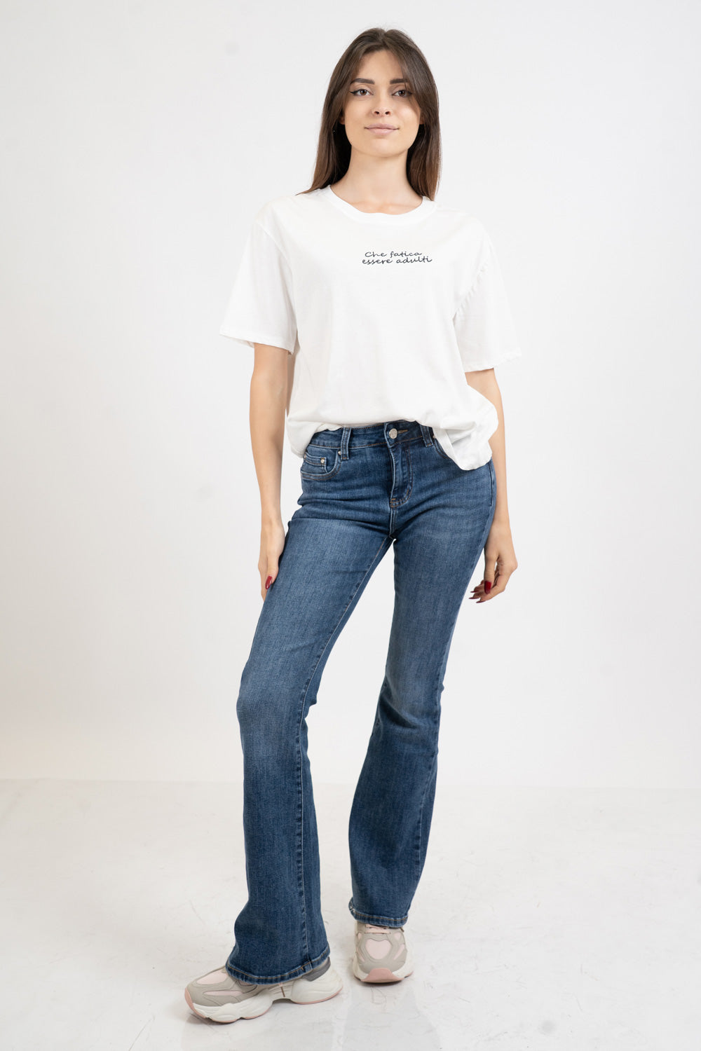 T-shirt scritta cotone “Che fatica...”.