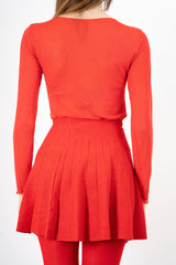 modella indossando Maglia SoftCash in misto viscosa e cashmere colore