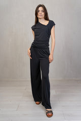 Maglia Asimmetrica Drappeggiata con Scollo a V in Viscosa