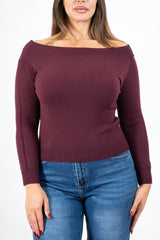 modella indossando Maglia SoftBarca – scollo spalle in viscosa elasticizzata colore