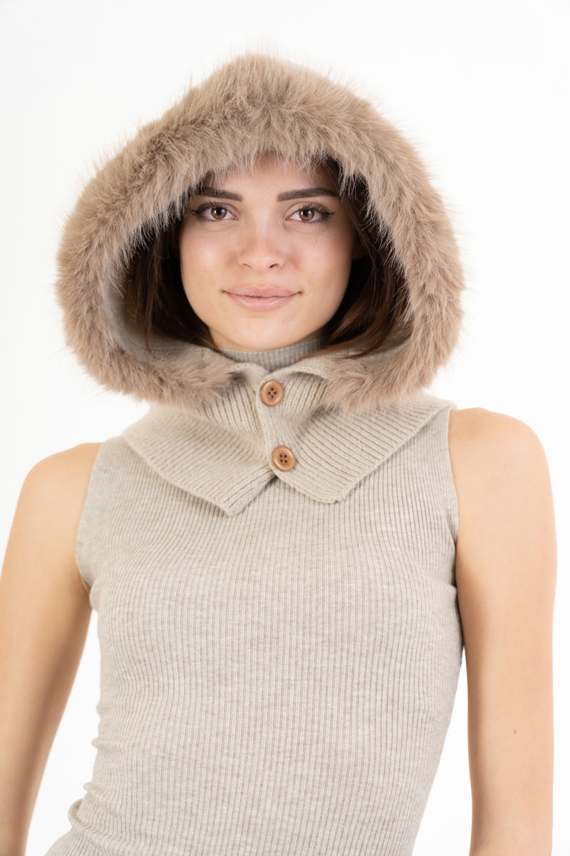 Cappuccio KnitFur con bordo in ecopelliccia