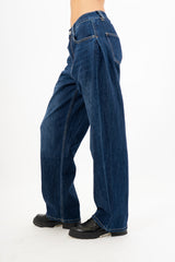 Jeans con pences laterali