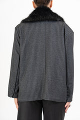 Giacca Faux Fur Chic spinata con collo removibile