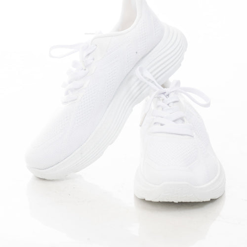 modella indossando Sneakers leggere in tessuto tecnico traspirante con suola platform colore Bianco