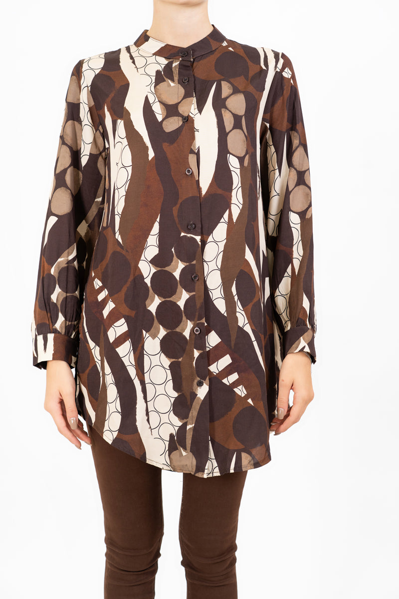 Camicia lunga in viscosa GeoFusion con collo coreano