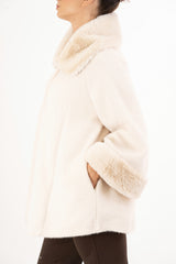 Mantella Velvet Fur in chenille con collo in eco pelliccia