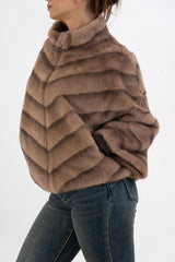 Pellicciotto Soft Stripes con zip dorata