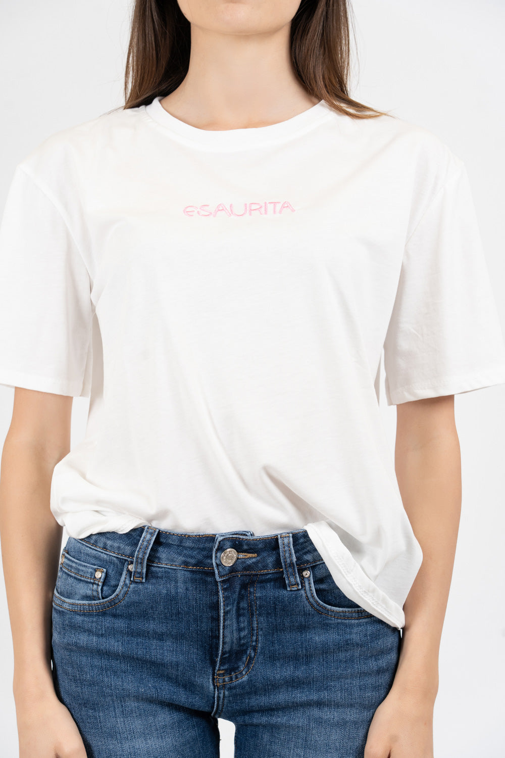 T-shirt scritta cotone “ESAURITA”.