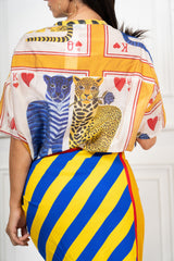 modella indossando Completo Royale colore