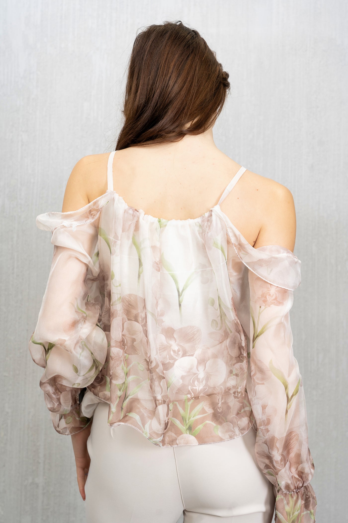 Blusa in chiffon floreale con fodera in viscosa Beige