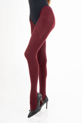 modella indossando Collant donna 80 den coprente bordeaux colore BORDEAUX