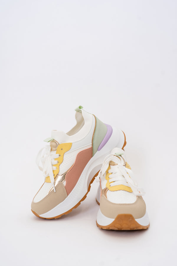 Sneakers multicolor con dettagli a contrasto