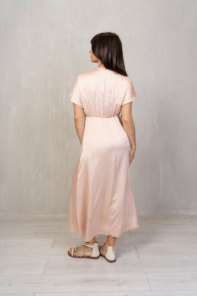 Abito lungo in raso nero elegante