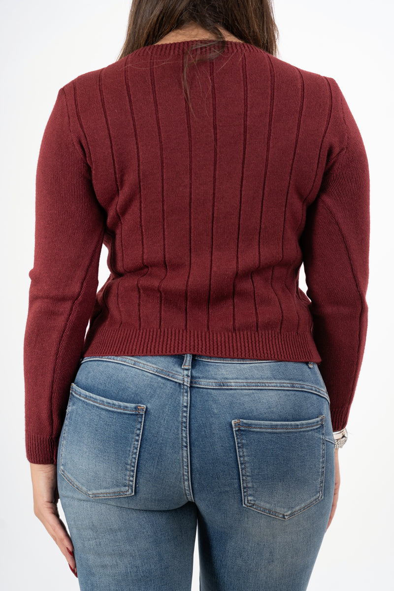 modella indossando Maglioncino SoftTrecce colore