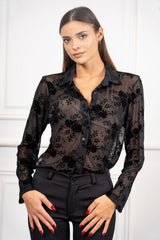 modella indossando Camicia Floris colore Nero Unica