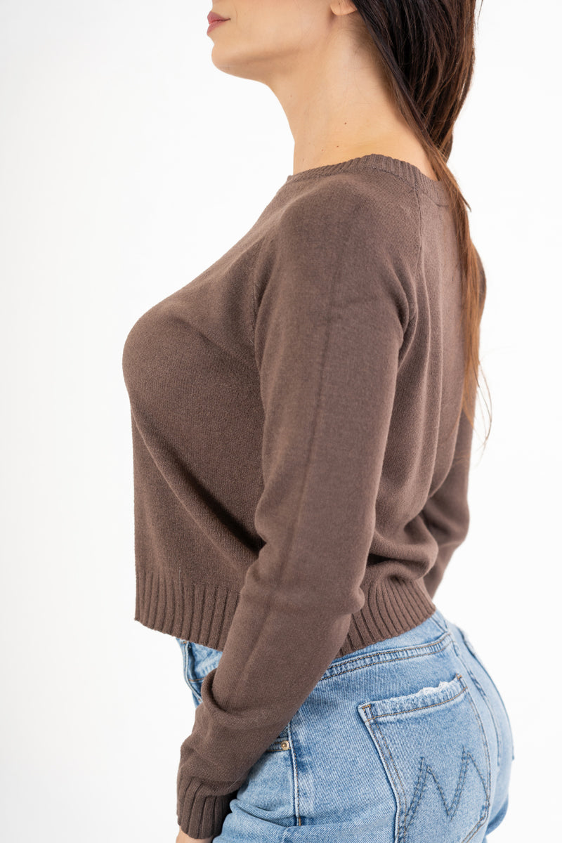 modella indossando Maglione sportivo con maniche raglan e bordo a coste colore