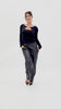 Maglia BitDetail con scollo a goccia