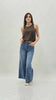 Jeans gamba ampia leggermente svasato in denim elasticizzato