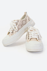 Sneakers chunky in mesh e dettagli a contrasto