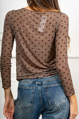 modella indossando Maglia Aveline colore
