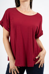 Maglia ampia in viscosa elasticizzata con scollo a V e incrocio sul retro.