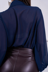modella indossando Body Lysandra in georgette colore