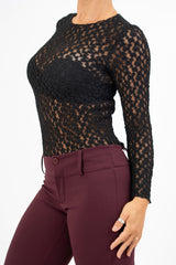 Maglia goffrata girocollo semi-trasparente