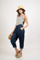 Pantalone jogger effetto chambray con pince.